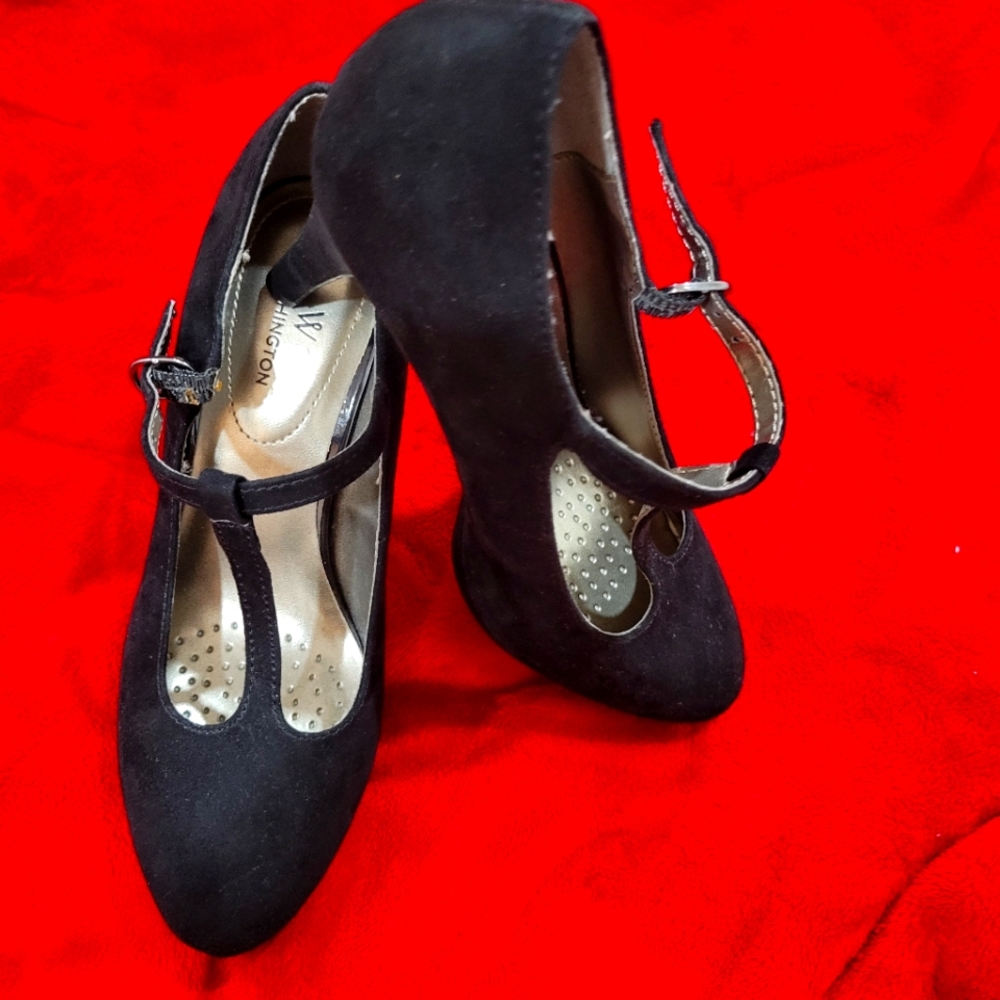Black Casual/Dress Shoe